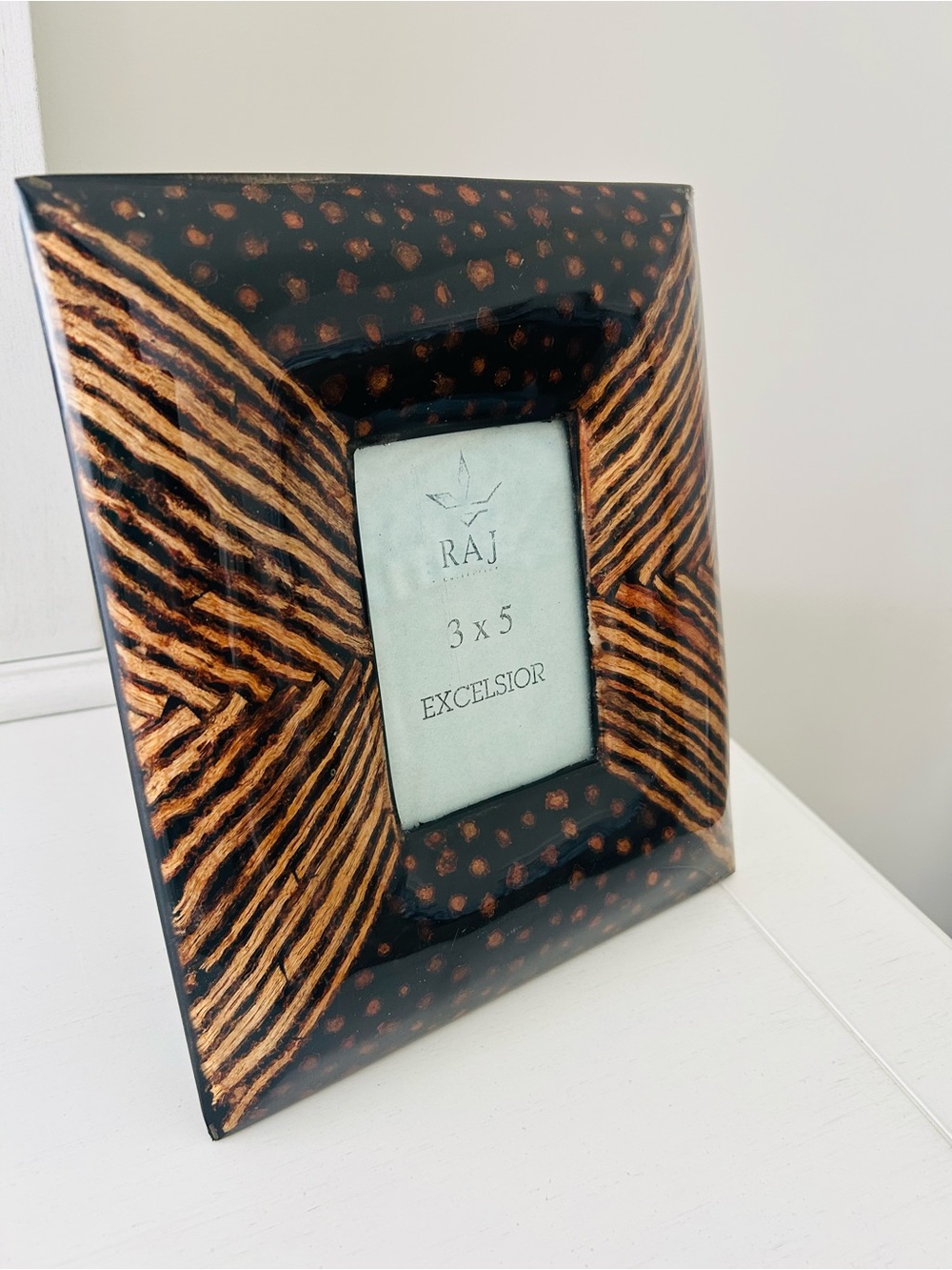 Raj Black and Brown Wood Striped 3x5 Photo Frame